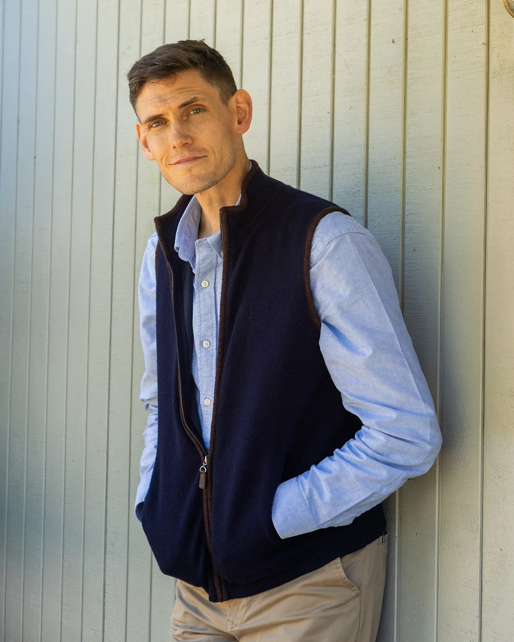 Cashmere and Merino Lined Gilet - Navy